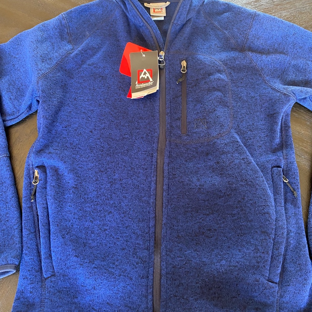 Avalanche zip up